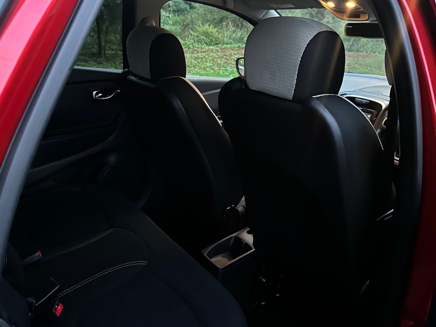 Used Renault Captur 2018 for sale - 76137244: Photo 36