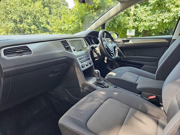 Used Volkswagen Golf SV 2017 for sale - 75552236: Photo 41