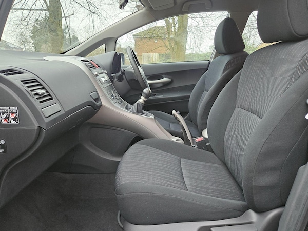 Used Toyota Auris for sale - 76238537: Photo 48
