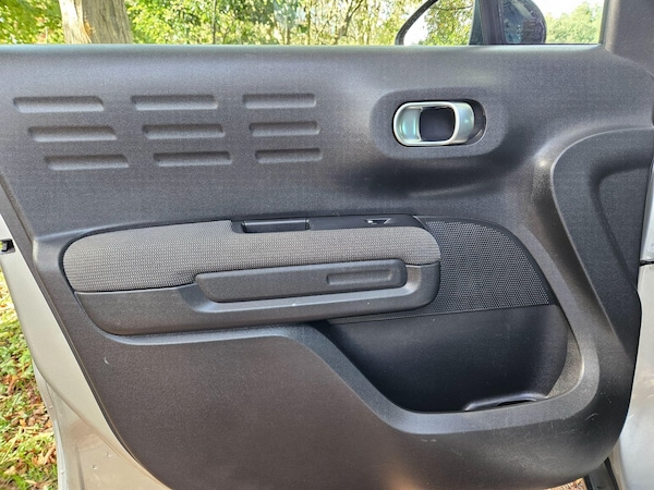 Used Citroen C3 2018 for sale - 76189893: Photo 41