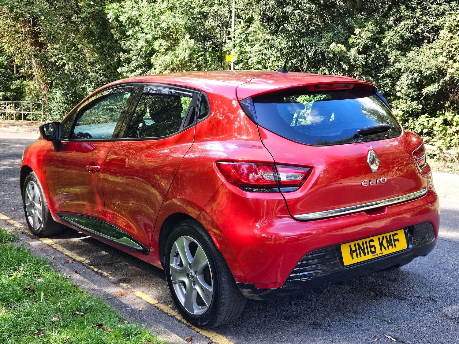 Used Renault Clio 2016 for sale - 76094788: Photo 40