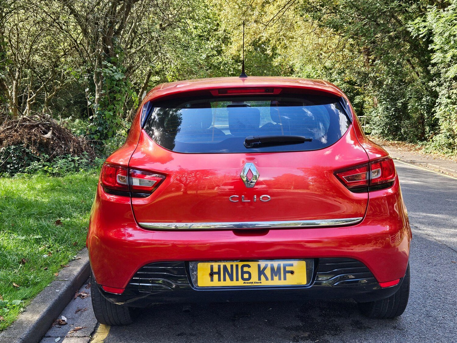 Used Renault Clio 2016 for sale - 76094788: Photo 42