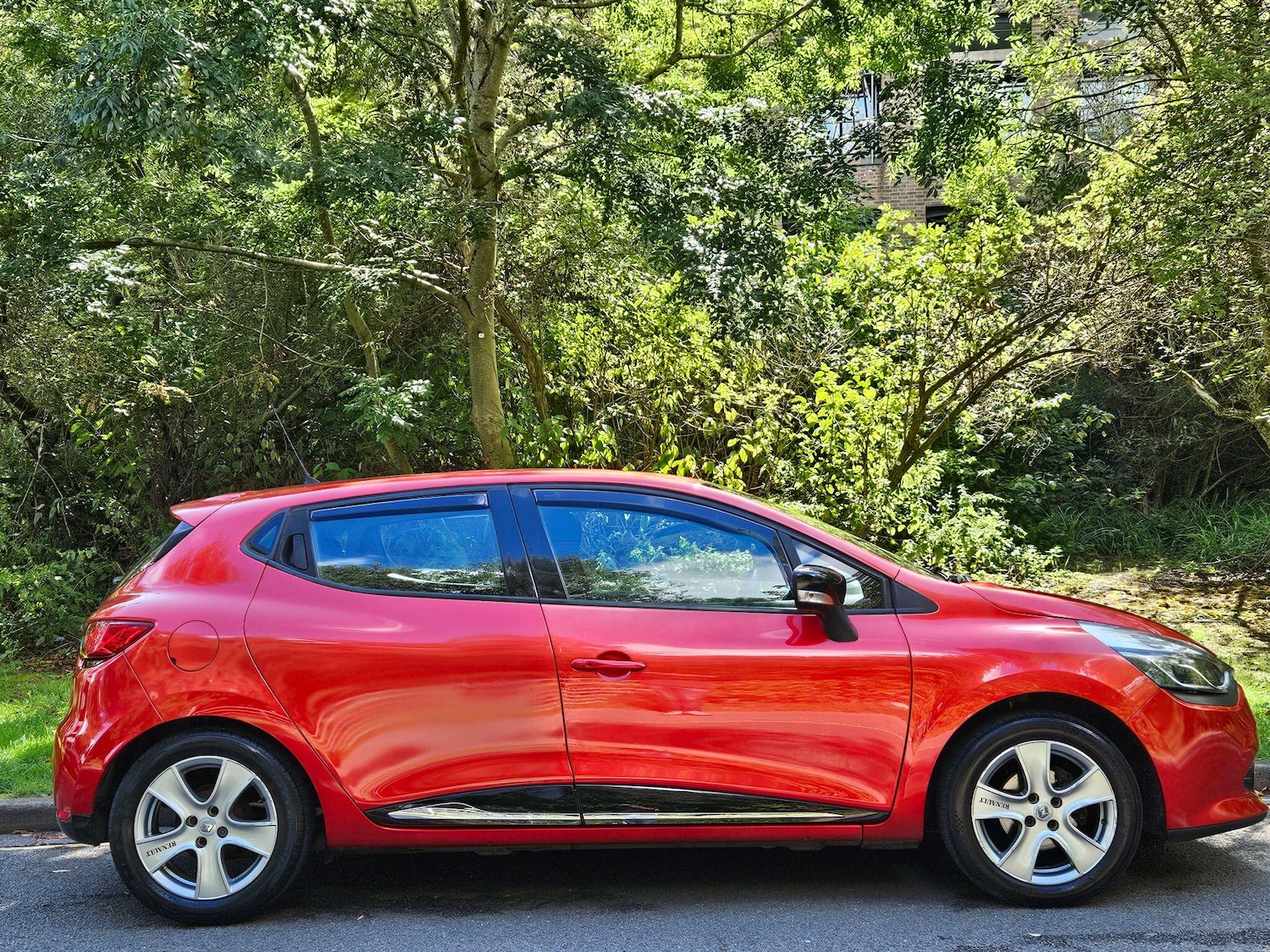 Used Renault Clio 2016 for sale - 76094788: Photo 44