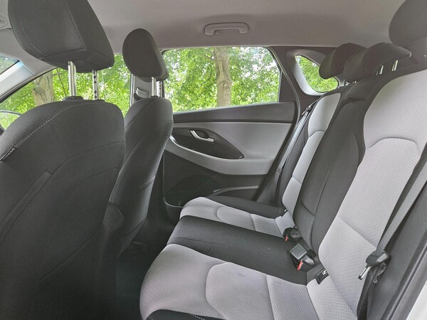 Used Hyundai i30 2017 for sale - 75551964: Photo 31