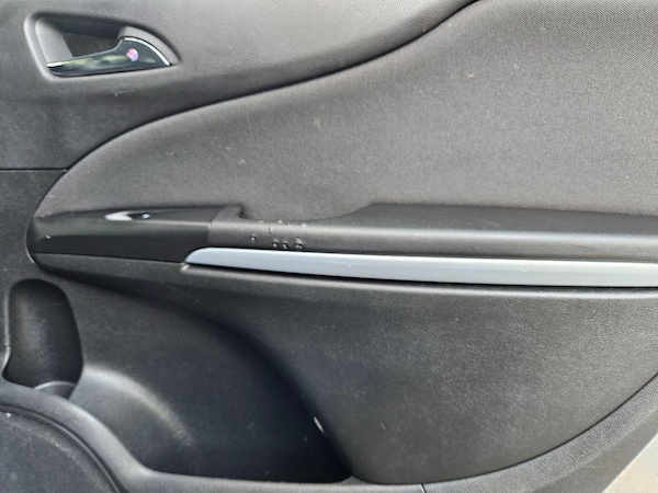 Used Vauxhall Zafira 2017 for sale - 76239784: Photo 37