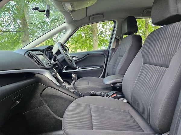 Used Vauxhall Zafira 2017 for sale - 76239784: Photo 40