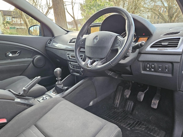 Used Renault Megane 2015 for sale - 76239434: Photo 14