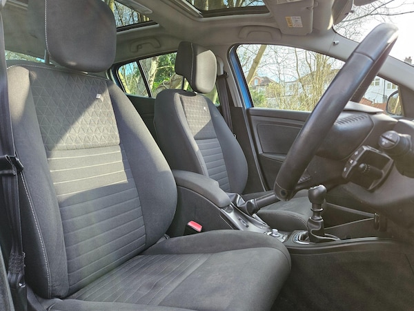 Used Renault Megane 2015 for sale - 76239434: Photo 16