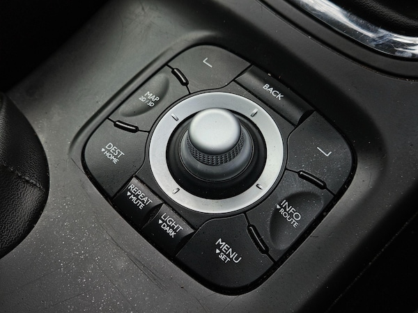 Used Renault Megane 2015 for sale - 76239434: Photo 36
