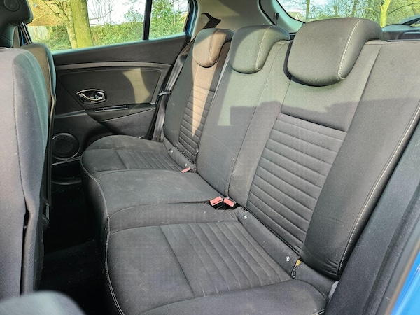 Used Renault Megane 2015 for sale - 76239434: Photo 55