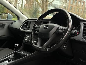 Used SEAT Leon 2018 for sale - 75553082: Photo