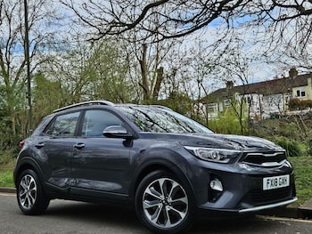 Used Kia Stonic 2018 for sale - 75552100: Photo
