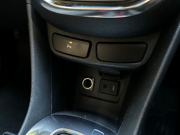 Used Vauxhall Mokka 2016 for sale - 75552835: Photo 58