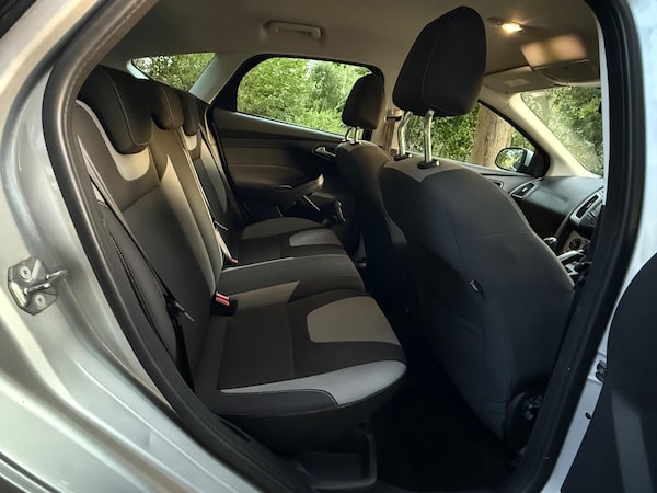 Used Ford Focus 2011 for sale - 75658467: Photo 34