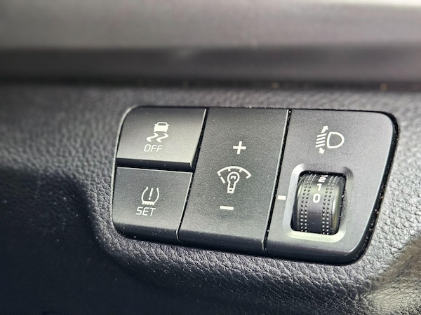 Used Kia Rio 2018 for sale - 76239582: Photo 60