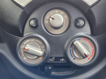 Used Nissan Micra 2012 for sale - 75552772: Photo