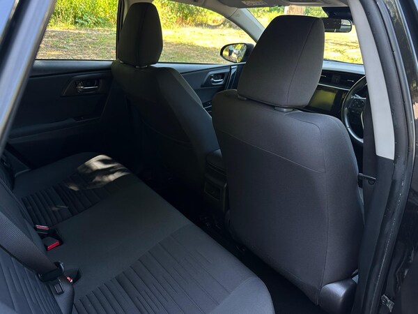 Used Toyota Auris 2018 for sale - 76239749: Photo 40