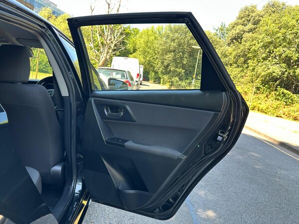 Used Toyota Auris 2018 for sale - 76239749: Photo 41