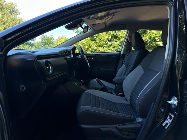 Used Toyota Auris 2018 for sale - 76239749: Photo 59