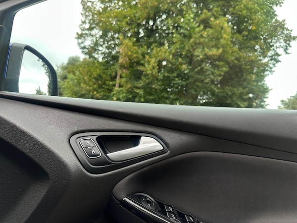 Used Ford Focus 2017 for sale - 76238803: Photo 33