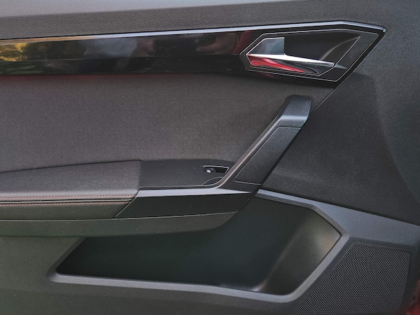 Used SEAT Arona 2018 for sale - 75552578: Photo 43