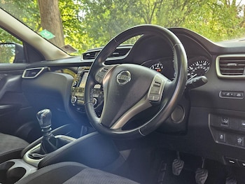 Used Nissan Qashqai 2016 for sale - 75577682: Photo