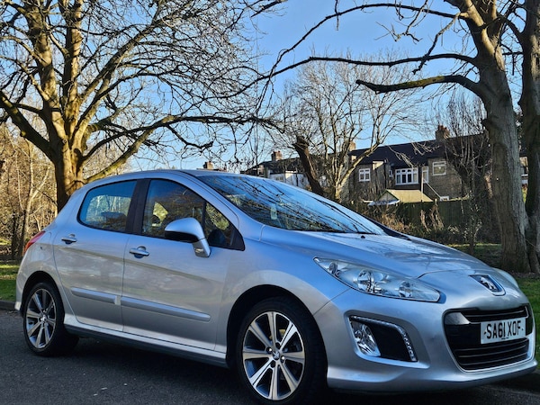 Used Peugeot 308 2011 for sale - 75552652: Photo 26