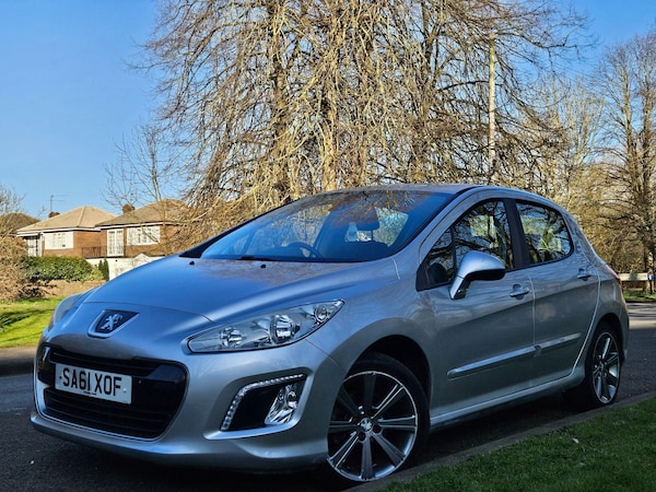 Used Peugeot 308 2011 for sale - 75552652: Photo 27