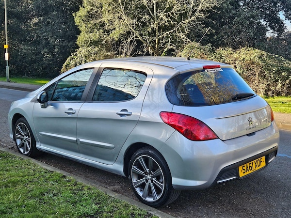 Used Peugeot 308 2011 for sale - 75552652: Photo 35