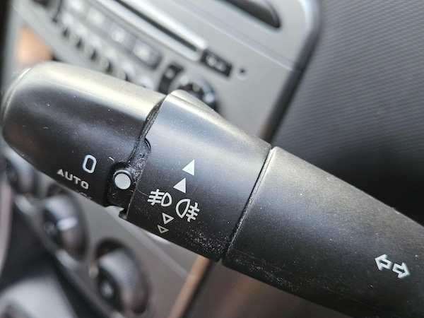 Used Peugeot 308 2011 for sale - 75552652: Photo 36