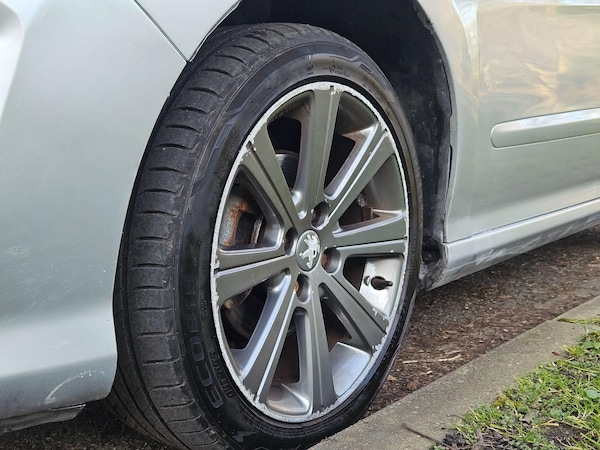 Used Peugeot 308 2011 for sale - 75552652: Photo 42