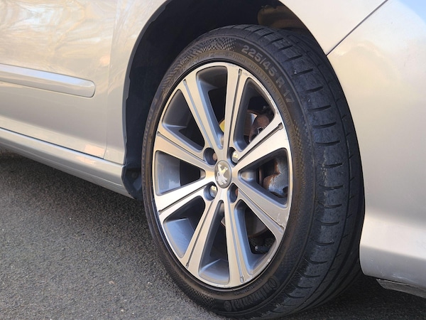 Used Peugeot 308 2011 for sale - 75552652: Photo 49
