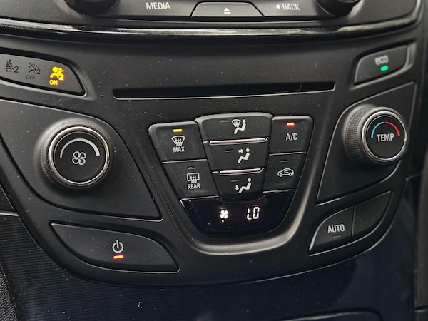 Used Vauxhall Insignia 2016 for sale - 76239128: Photo 29