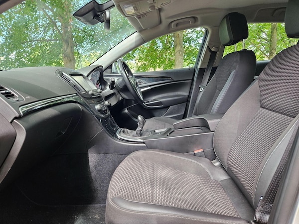Used Vauxhall Insignia 2016 for sale - 76239128: Photo 9