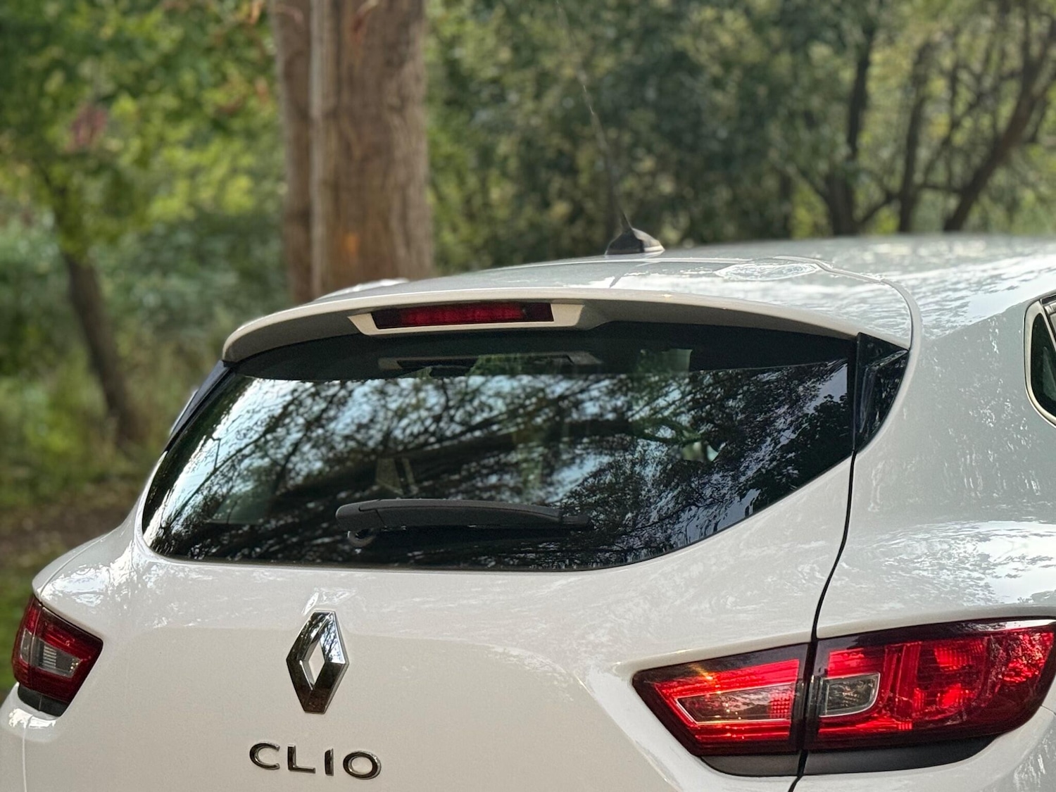 Used Renault Clio 2013 for sale - 76083835: Photo 28