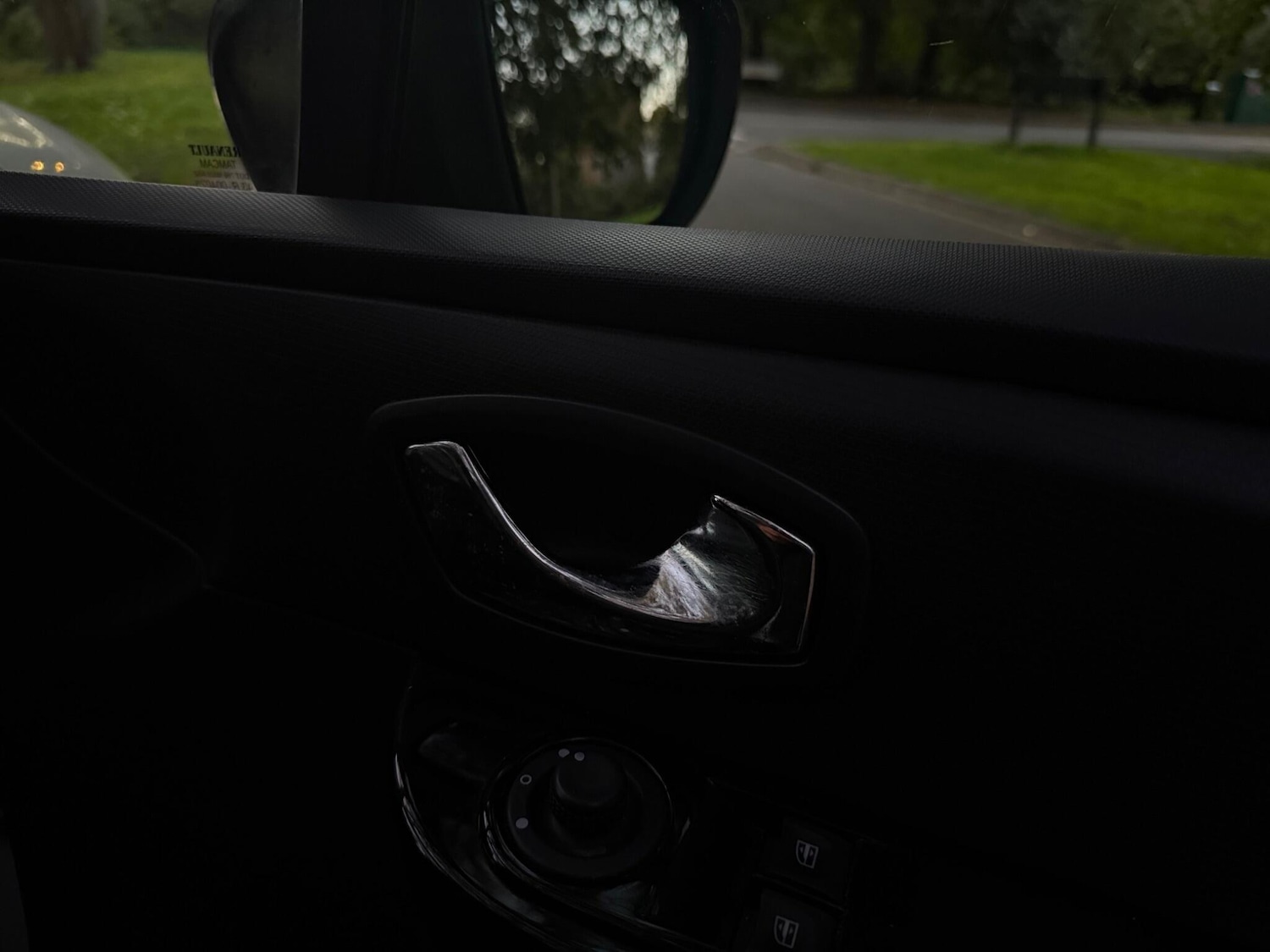 Used Renault Clio 2013 for sale - 76083835: Photo 35