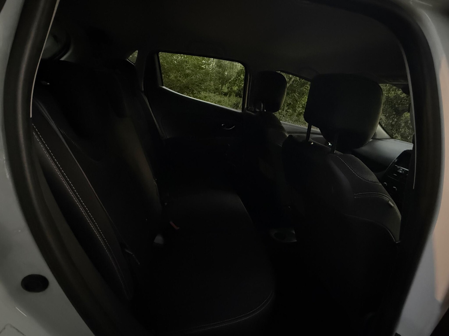 Used Renault Clio 2013 for sale - 76083835: Photo 40