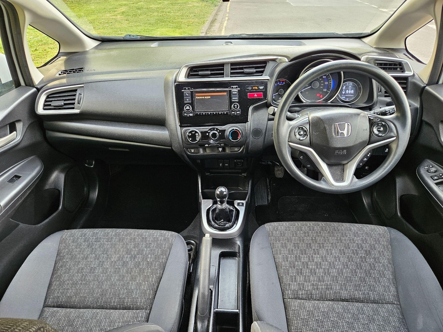 Vehicle 29