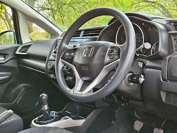 Used Honda Jazz 2017 for sale - 75552968: Photo