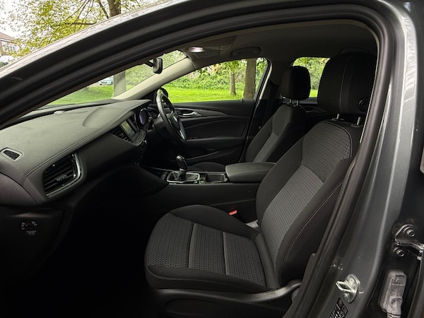 Used Vauxhall Insignia 2020 for sale - 75551804: Photo 37