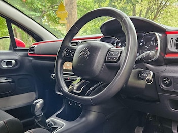 Used Citroen C3 2017 for sale - 76043049: Photo 2
