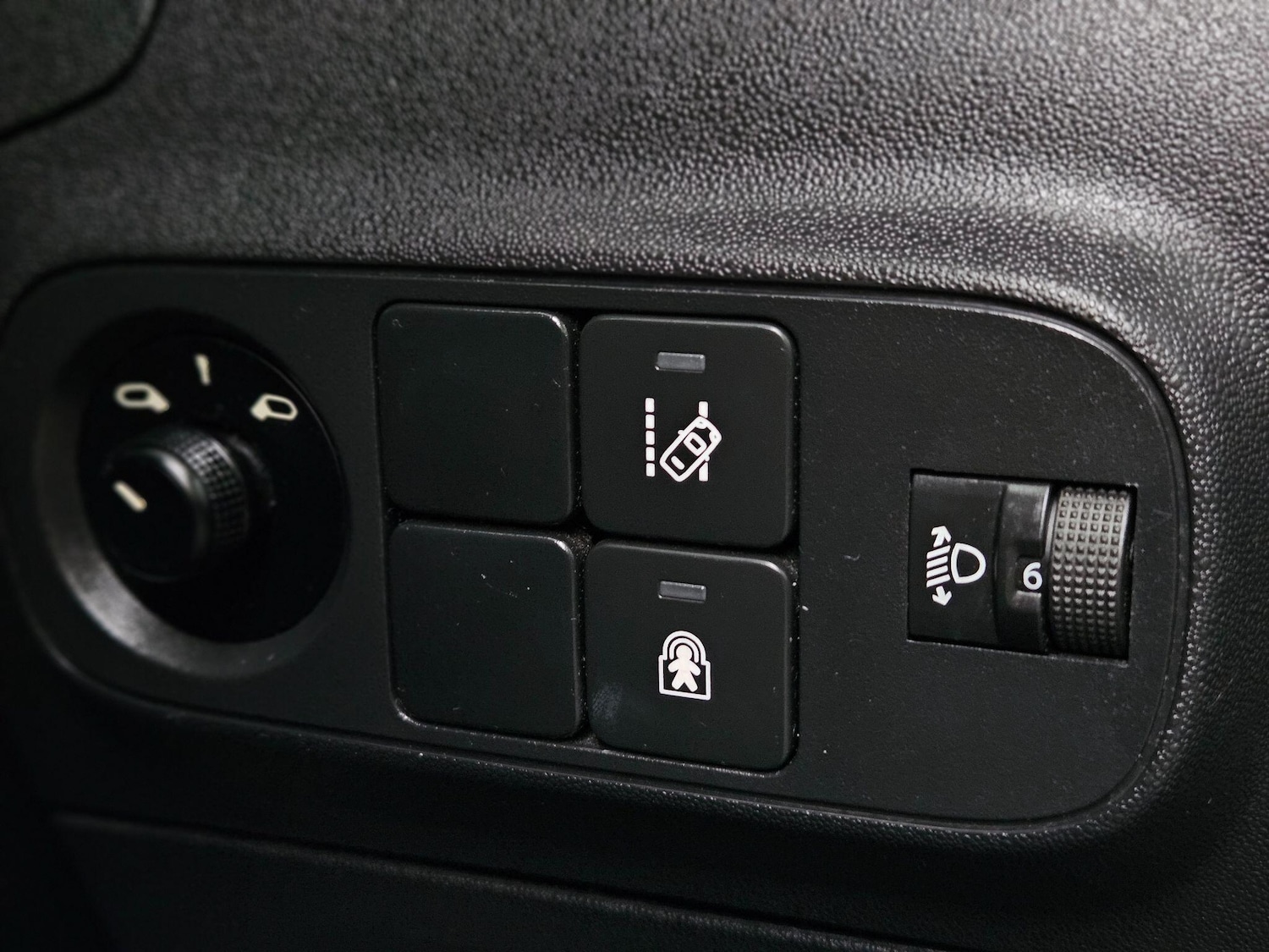 Used Citroen C3 2017 for sale - 76043049: Photo 69