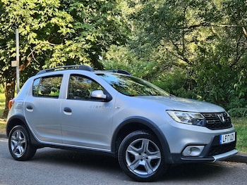 Used Dacia Sandero Stepway 2017 for sale - 75552499: Photo