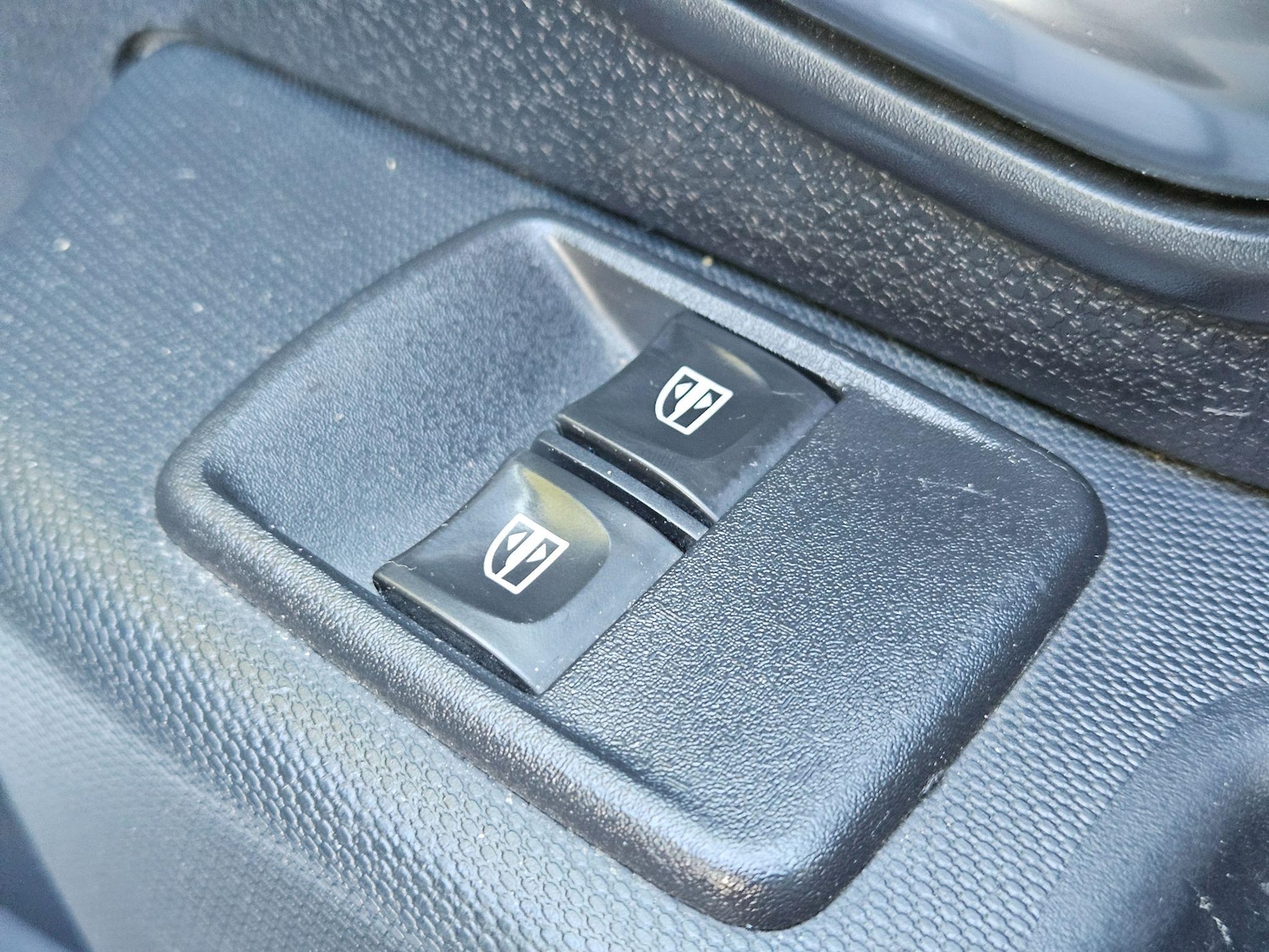 Vehicle 33