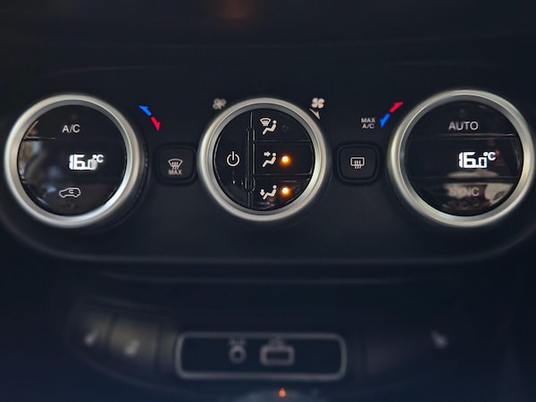 Used Fiat 500X 2016 for sale - 76240040: Photo 41