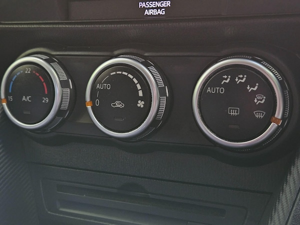 Used Mazda Mazda2 2018 for sale - 76239589: Photo 33