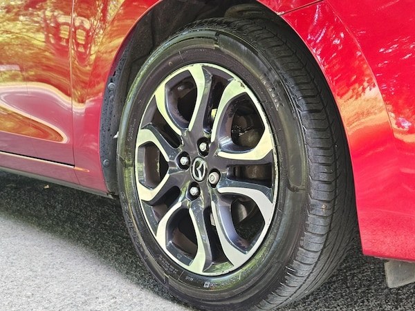 Used Mazda Mazda2 2018 for sale - 76239589: Photo 45