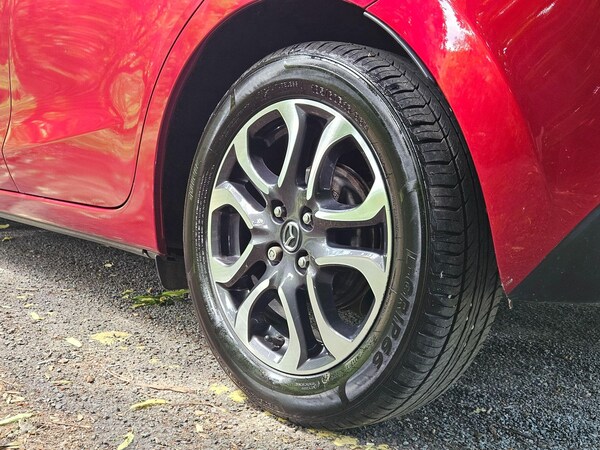 Used Mazda Mazda2 2018 for sale - 76239589: Photo 52