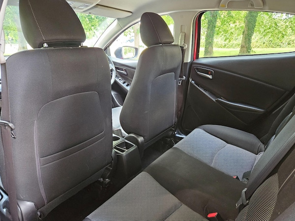 Used Mazda Mazda2 2018 for sale - 76239589: Photo 5