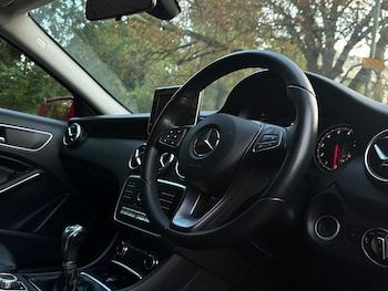 Used Mercedes-Benz A-Class 2016 for sale - 75719649: Photo